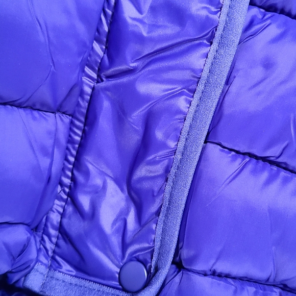 Puffer Vest - Picture 3 of 5